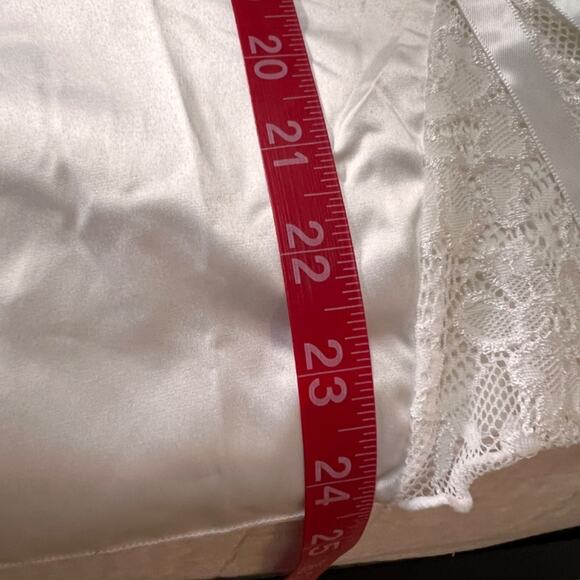 🤍 Adome White Slip Dress – Size Small | Great Pre-Owned Condition (SKU: 0081) - Picture 5 of 5